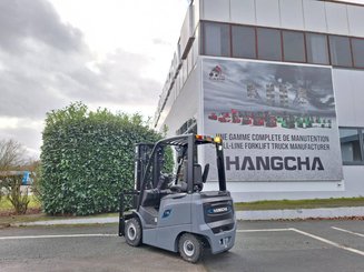 Четырехопорные погрузчики Hangcha AE15