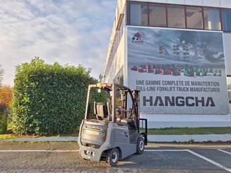Четырехопорные погрузчики Hangcha AE15 - 4