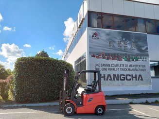 Четырехопорные погрузчики Hangcha AE18