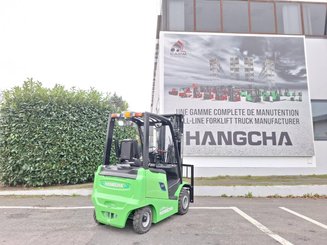 Четырехопорные погрузчики Hangcha AE20Ci