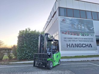 Четырехопорные погрузчики Hangcha AE20Ci