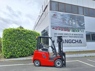 Четырехопорные погрузчики Hangcha AE20C