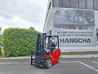 Четырехопорные погрузчики Hangcha AE20C