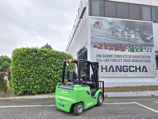 Четырехопорные погрузчики Hangcha AE25-I