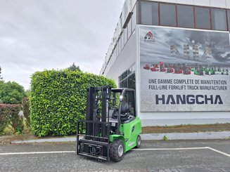 Четырехопорные погрузчики Hangcha AE25-I