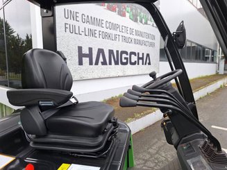 Четырехопорные погрузчики Hangcha AE25-I