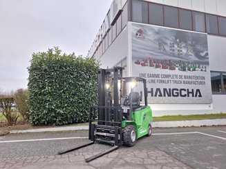 Четырехопорные погрузчики Hangcha AE25-I