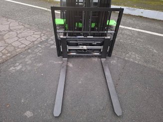 Четырехопорные погрузчики Hangcha AE25-I