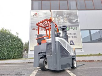 Четырехходовый вилочный погрузчик AMLIFT AGILIFT 25-12-49