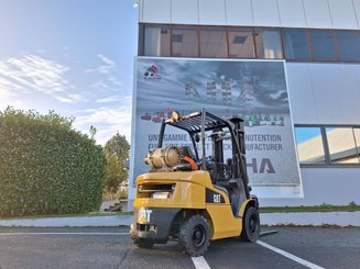 Четырехопорные погрузчики Caterpillar GP25N - 4
