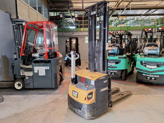 Штабелеры с электроприводом Caterpillar NSP16N2 - 1