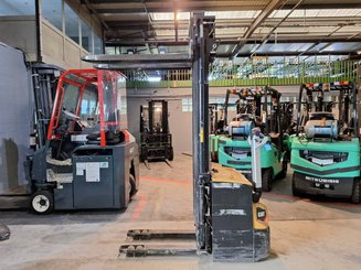 Штабелеры с электроприводом Caterpillar NSP16N2