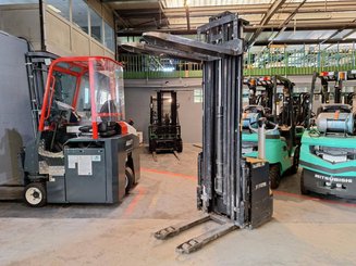 Штабелеры с электроприводом Caterpillar NSP16N2