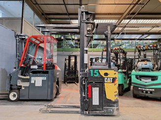 Штабелеры с платформой для оператора Caterpillar NSR20N - 10