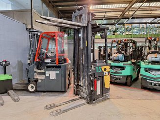 Штабелеры с платформой для оператора Caterpillar NSR20N - 11