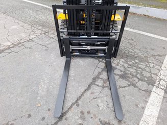 Четырехопорные погрузчики Hangcha XE25i (CPD25-XEY2-SI)