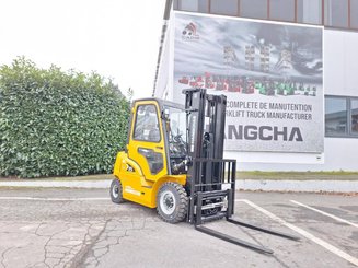 Четырехопорные погрузчики Hangcha XE25i (CPD25-XEY2-SI)