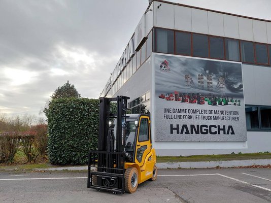 Четырехопорные погрузчики Hangcha XE25i (CPD25-XEY2-SI) - 1