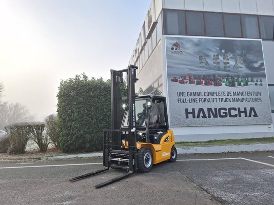 Четырехопорные погрузчики Hangcha XE25i (CPD25-XEY2-SI) - 1