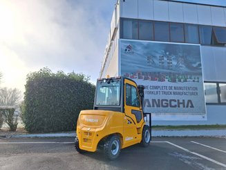 Четырехопорные погрузчики Hangcha XE50i(CPD50-XEXY2-SI)