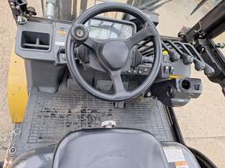 Четырехопорные погрузчики Caterpillar DP40 NT - 15