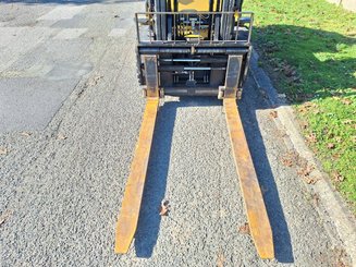 Четырехопорные погрузчики Caterpillar DP40 NT - 12