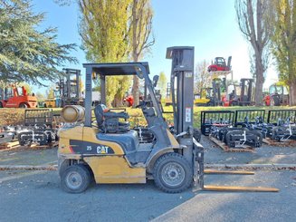 Четырехопорные погрузчики Caterpillar GP25NT - 8