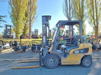 Четырехопорные погрузчики Caterpillar GP25NT - 2