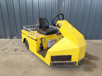 Tow tractor Charlatte TE206 - 1