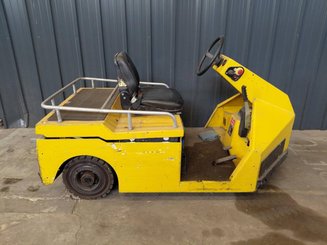 Tow tractor Charlatte TE206 - 5