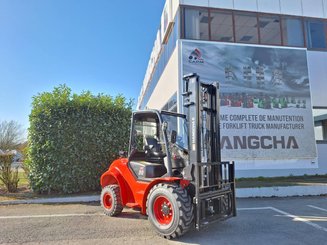 Внедорожный погрузчик Hangcha TT30-2