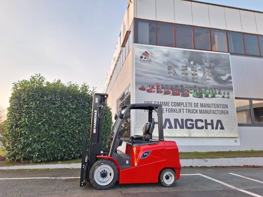 Четырехопорные погрузчики Hangcha AE35 - 1