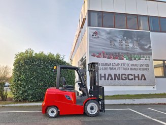 Четырехопорные погрузчики Hangcha AE35