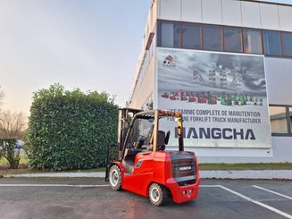 Четырехопорные погрузчики Hangcha AE35