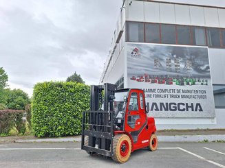 Четырехопорные погрузчики Hangcha XF55G-2 - 1