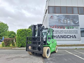 Четырехопорные погрузчики Hangcha XC80i-600 (CPD80-XCY2-SI)