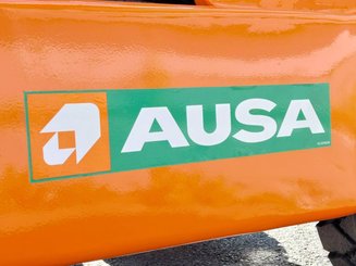 Внедорожный погрузчик Ausa C150H
