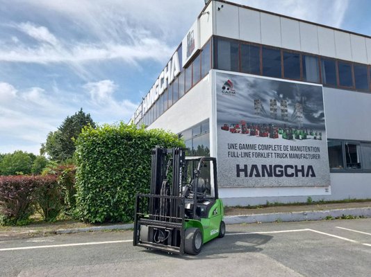 Четырехопорные погрузчики Hangcha XC35i - 1