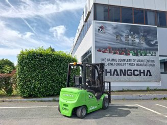 Четырехопорные погрузчики Hangcha XC35i