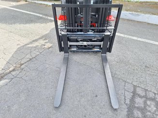 Четырехопорные погрузчики Hangcha XF20G-2