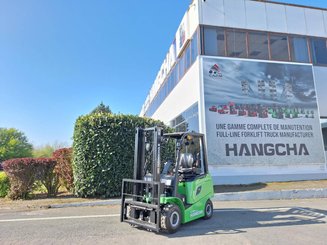 Четырехопорные погрузчики Hangcha AE18-I