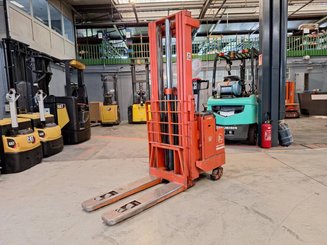 Штабелеры с электроприводом BT LSF 1250 EE
