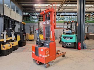 Штабелеры с электроприводом BT LSF 1250 EE