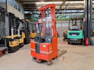 Штабелеры с электроприводом BT LSF 1250 EE