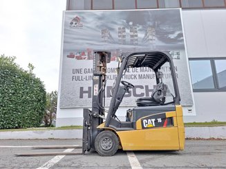 Трехопорные погрузчики Caterpillar EP16NT - 1