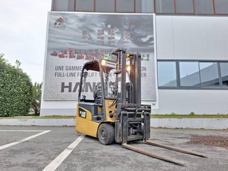 Трехопорные погрузчики Caterpillar EP16NT - 1