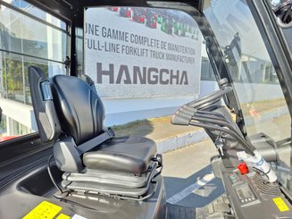 Четырехопорные погрузчики Hangcha XF35D-2