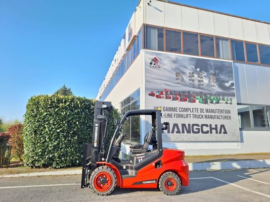 Четырехопорные погрузчики Hangcha XF35D-2 - 1