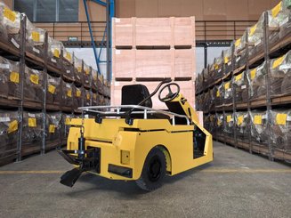 Tow tractor Charlatte TE206