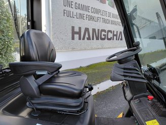 Четырехопорные погрузчики Hangcha XE25i ( CPD25-XEY2HA-SI )